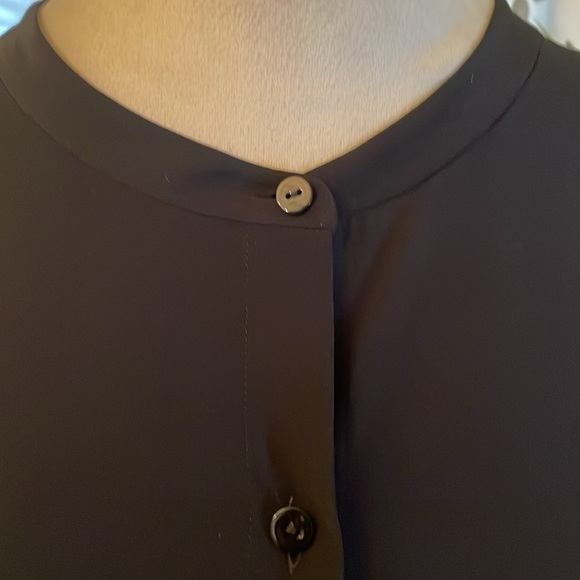 💕 Eileen Fisher Silk Crepe de Chine Sleeveless, Button Front Tunic. L. Perfect. - Picture 4 of 14